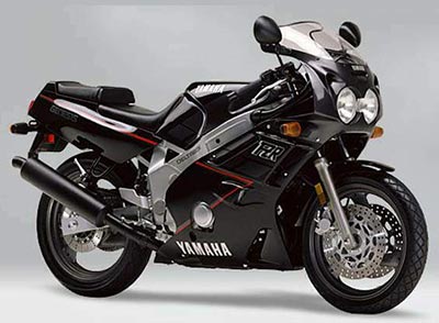 Yamaha FZR 600